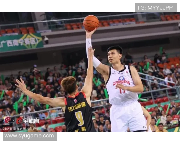 CBA精彩回顾深圳队与广东队激烈对决全场录像分析与精彩瞬间解读